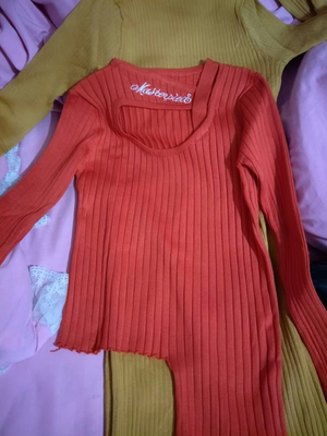 衣服很好看 很显肤色 喜欢