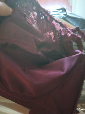 亲们！！公 总~号搜： 北少少，再去买，便宜了 狠多，价格很理想！！！宝贝质量很不错，喜欢，产品描述和实物一致。真是物美价廉，发货速度非常快，物流也很快，第二天就到了，包装很漂亮，客服服务态度很好，详细的解答了我的问题，这是最满意的一次购物，卖家很好，下次还要来买！会推荐给朋友过来买！1.09rr