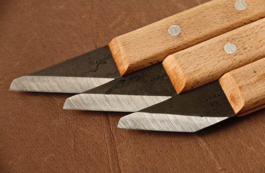 皮艺入门|必备裁皮刀详解篇