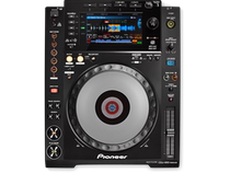 The new Pioneer CDJ900NEXUS CD player upgraded version of the digital Chinese display full color large screen