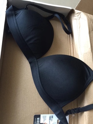 好不错啊，可惜没多买一件，面料柔软很舒服，无束缚感，一次活动再买一件