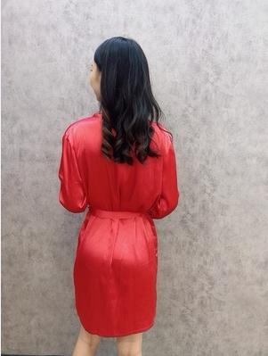 宝贝太棒了，太舒服了，老公也很喜欢，面料特别好，做工没的说，很好，还会回购