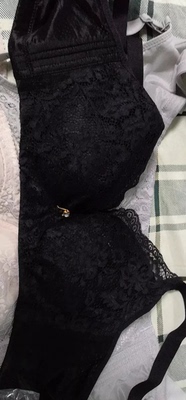 还不错哦，很薄，花纹也好看，到货很快