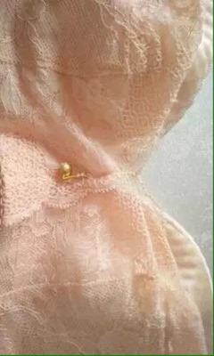 内衣还是很不错的，穿着很舒服，穿着时间长了也没有变形。