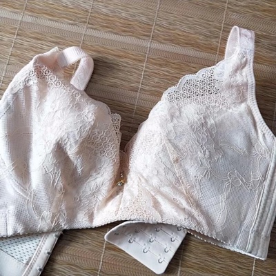 物流很快，这款内衣很显胸小，满意