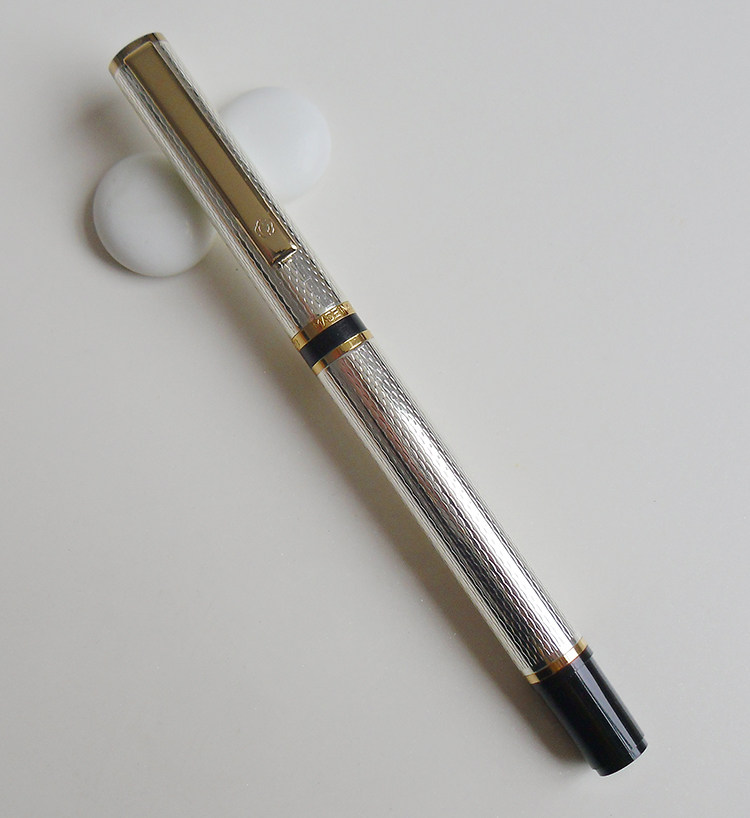 英雄59老钢笔 铱金笔 美工笔 盒装 -低调沉稳 90年代全新库存