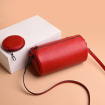 Genuine leather headlayer Bull Leather Fashion Slanted Satchel 100 Lap Cylinder Package Superior Sense Single Shoulder Bag Casual woman Package New