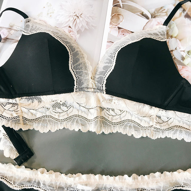 French sexy lingerie female cotton lace thin girl bra without steel ring light and breathable bra set French sexy lingerie female cotton lace thin girl bra without steel ring light and breathable bra set