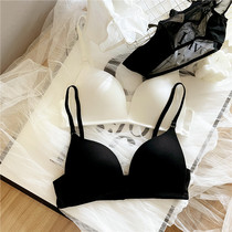 Simple solid color thin triangle cup no steel ring big chest small white underwear comfortable seamless glossy bra set