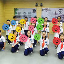 New felt cloth apple smiling face props sports meeting entrance ceremony opening ceremony props kindergarten holding dance props