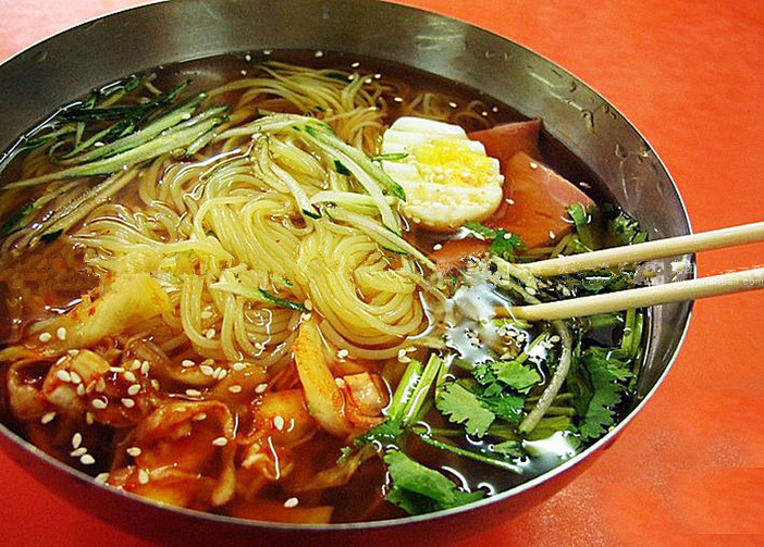 徐州特产 正宗沛县马家冷面 真空包装内有特制肉酱调料 包