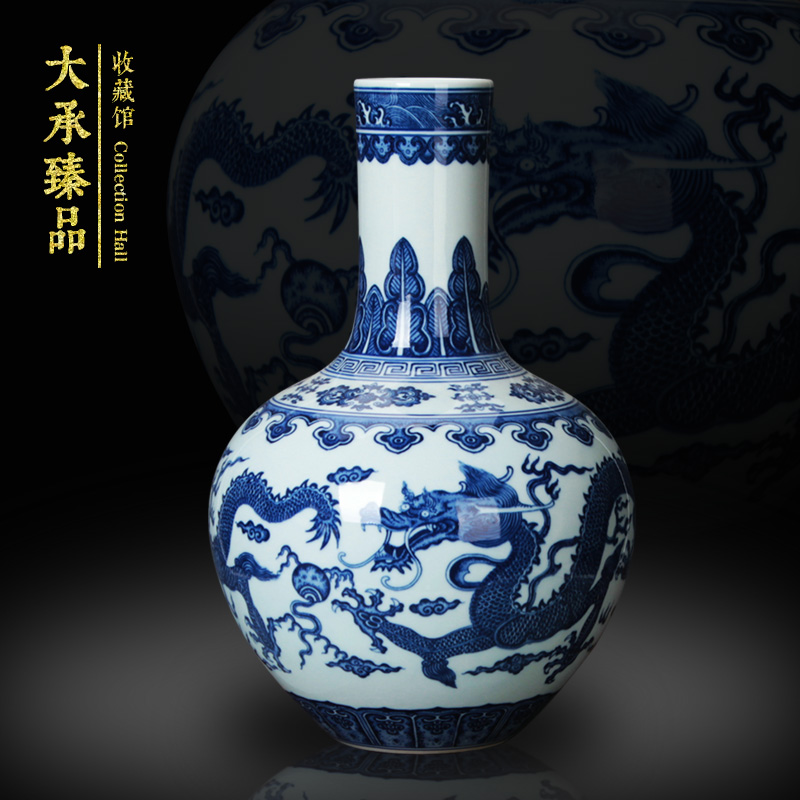 Jingdezhen ceramics vase modern Chinese hand - made antique blue and white porcelain dragon playing bead celestial vase furnishing articles