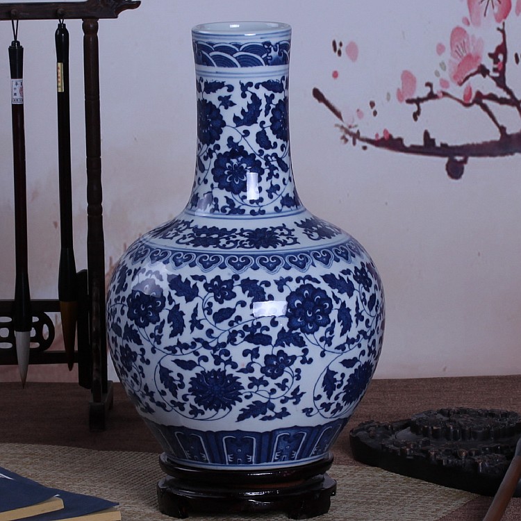 Jingdezhen ceramics antique Chinese blue and white porcelain vase sitting room home flower arranging rich ancient frame handicraft furnishing articles