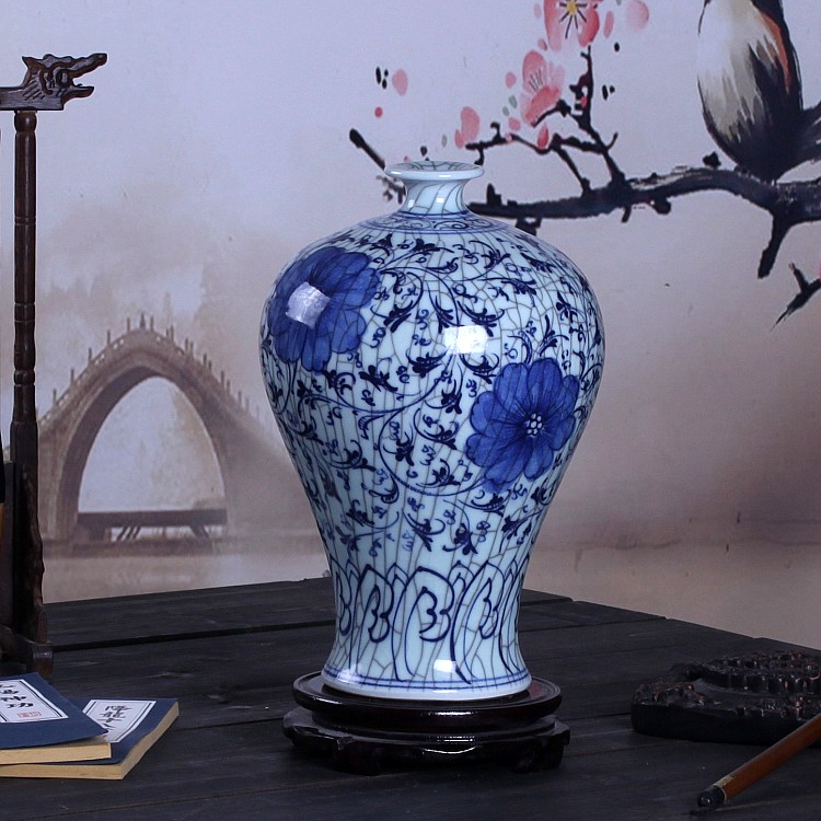 Hand - made jingdezhen ceramics glaze color antique up crack under glaze blue and white porcelain vases, the sitting room of Chinese style furnishing articles