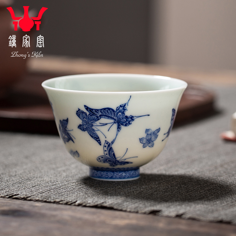 Bell up jingdezhen blue and white maintain ceramic tea set on the host CPU the draw with the butterfly figure small single cup sample tea cup