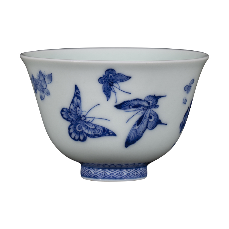 Bell up jingdezhen blue and white maintain ceramic tea set on the host CPU the draw with the butterfly figure small single cup sample tea cup