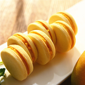 芒果糯米椰奶味芝士夹心西饼