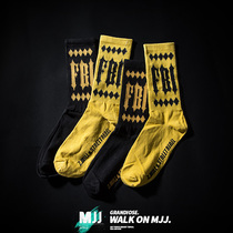 European and American street tide brand socks mens stockings summer thin mid-tube socks womens tide ins long tube boys sports basketball