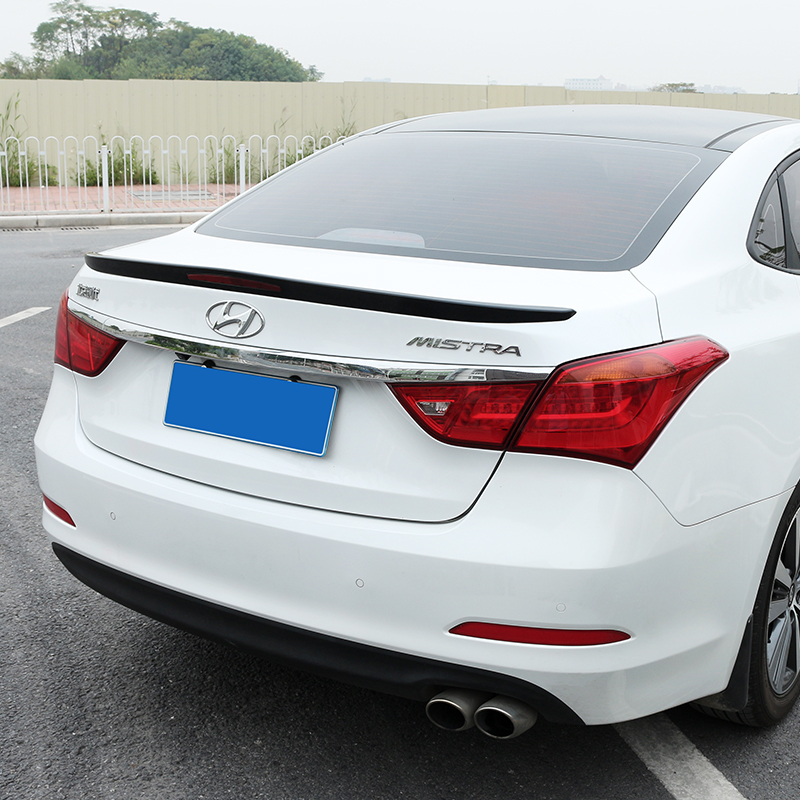 名图尾翼 现代名图改装专用免打孔带烤漆压式尾翼带反光标定风翼