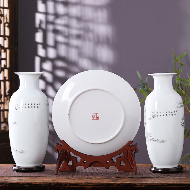 Jingdezhen porcelain ceramic three - piece large vases, flower arranging place, Chinese style household living room TV cabinet decoration