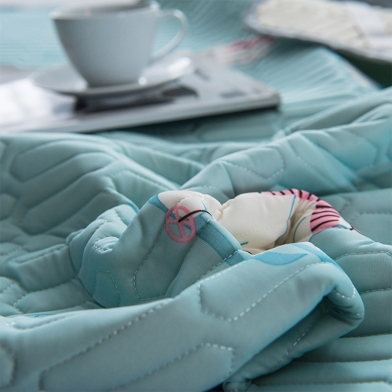 summer thailand latex mat three-piece ice silk machine washable washable folding 1.8m1.35m mattress cover sheet