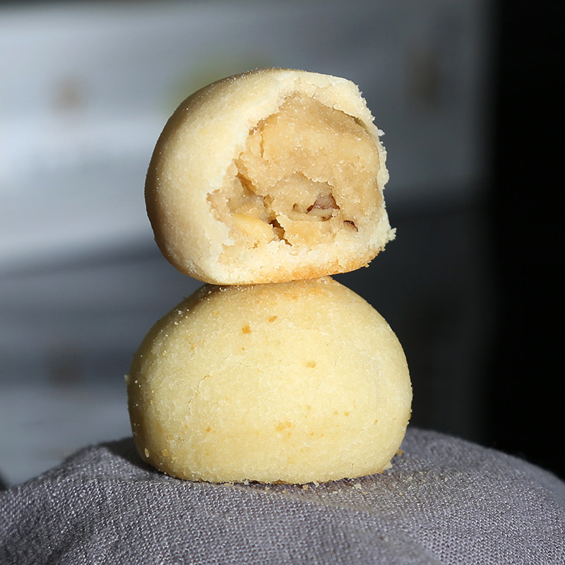 天猫拍下9.9兰州特产百合酥四种口味