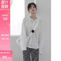 GUIER white hooded sweater female 2021 new spring and autumn thin Korean version of loose lazy top female tide