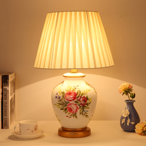 Bedroom bedside lamp New Chinese style modern simple living room Ceramic high-grade warm wedding room Wedding bedside table lamp