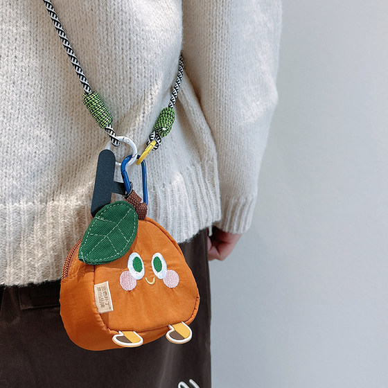 Three-color patch Xiaodou Ding headphone bag 2025 new cute versatile mini bag niche cartoon coin wallet
Three-color patch Xiaodou Ding headphone bag 2025 new cute versatile mini bag niche cartoon coin wallet