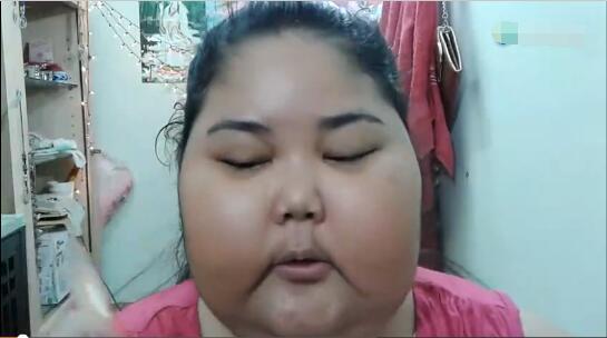 胖妞化完妆男神hold不住!