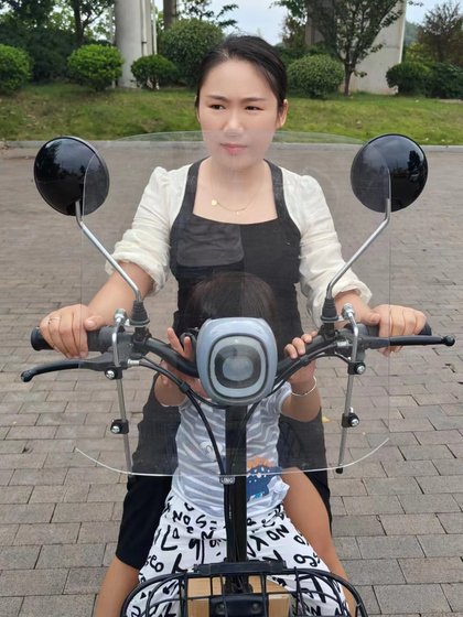 전기 자동차 전방 앞 유리 전기 자동차 앞 유리 자전거 앞 유리 유리 아기 앞 유물이있는 백미러 전기 자동차 전방 앞 유리 전기 자동차 앞 유리 자전거 앞 유리 유리 아기 앞 유물이있는 백미러