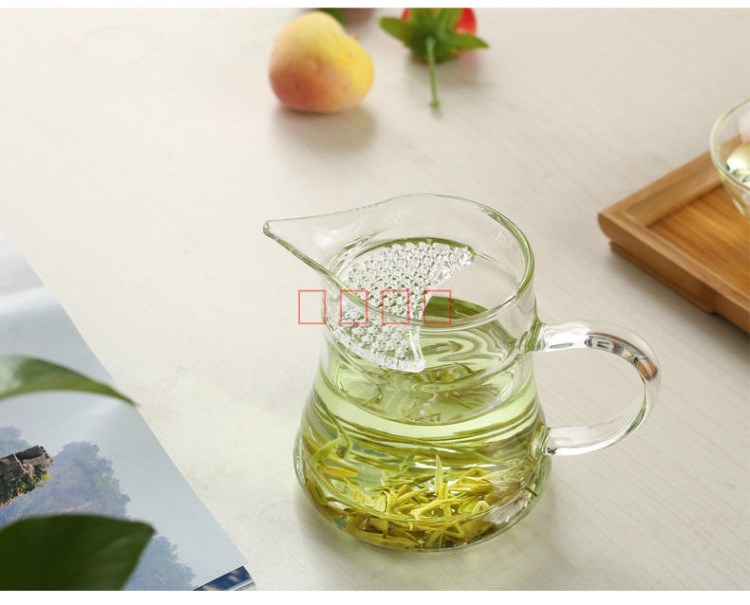 More heat - resistant glass filter points tea fair crescent cups of green tea tea tea cup cup leakage one office