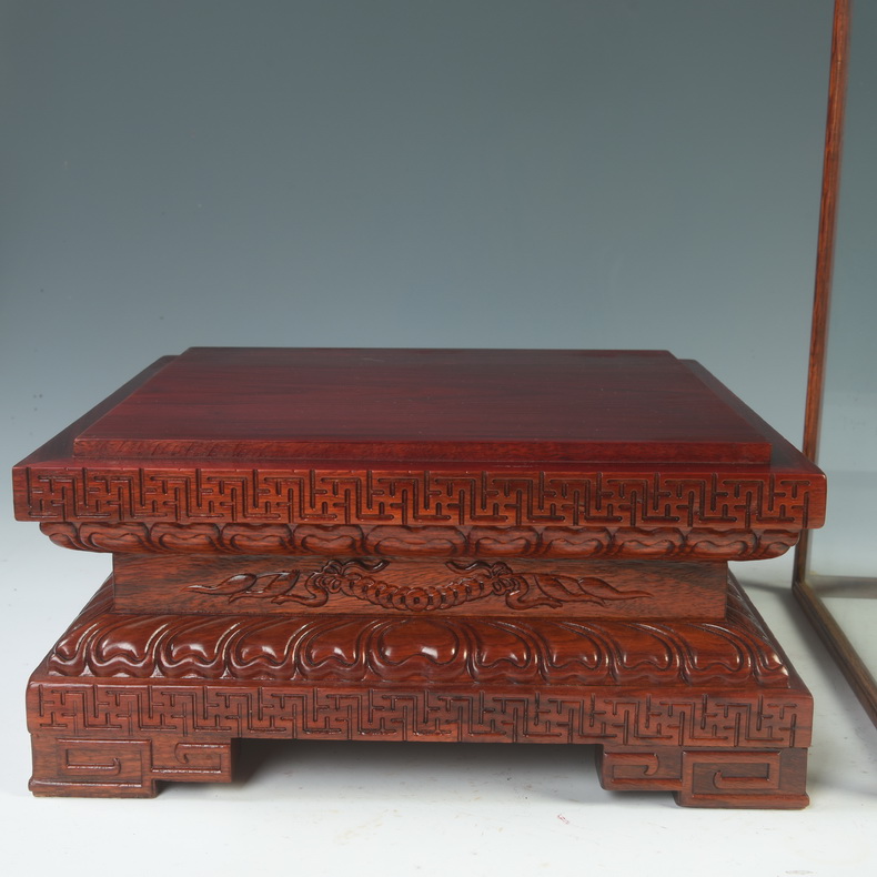 This cage pianology picking antique crafts glass solid wood base figure of Buddha niches display box of dust cover can be customized