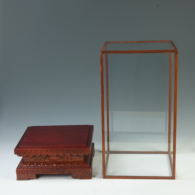 This cage pianology picking antique crafts glass solid wood base figure of Buddha niches display box of dust cover can be customized