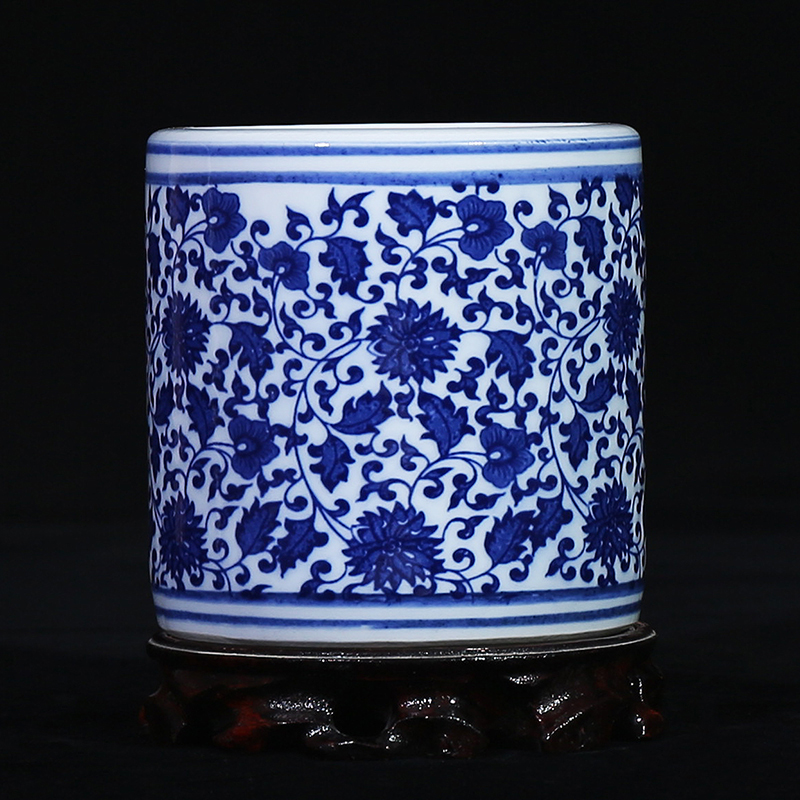 Jingdezhen blue and white porcelain ceramic vase wrapped brush pot lotus flower I household study office handicraft furnishing articles