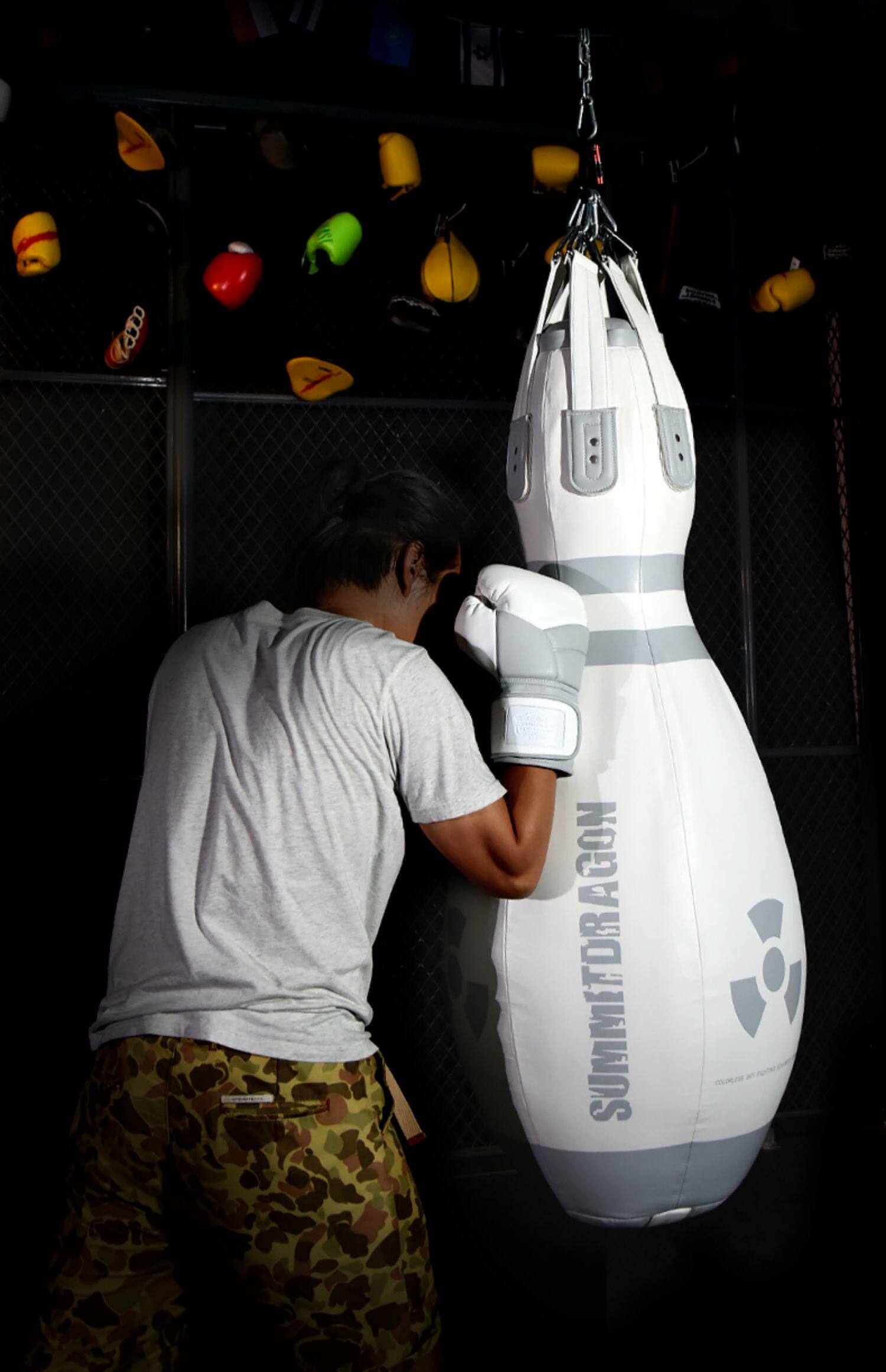 summitdragon失色苍穹超纤拳击沙袋家用训练器材吊式泰拳专业沙包