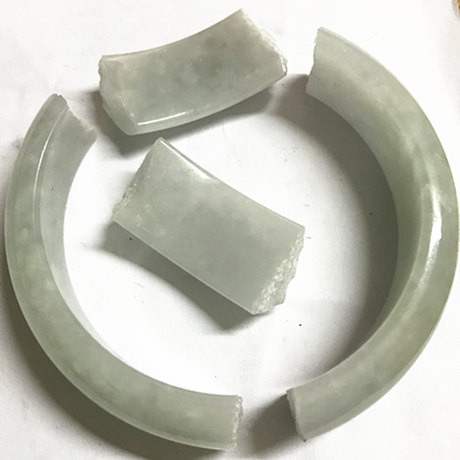 Broken jade bracelet repair carving modification jade jade bracelet repair jade bonding pendant jade bracelet broken jade modification Broken jade bracelet repair carving modification jade jade bracelet repair jade bonding pendant jade bracelet broken jade modification