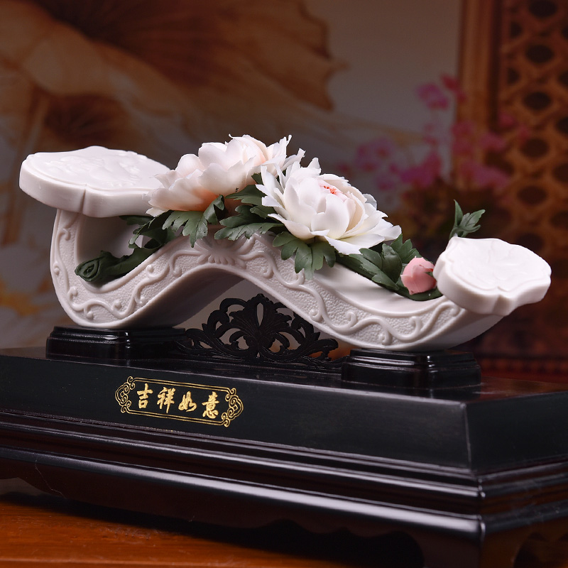 Oriental clay ceramic flower furnishing articles dehua white porcelain art sitting room version into gift/good lucky for you