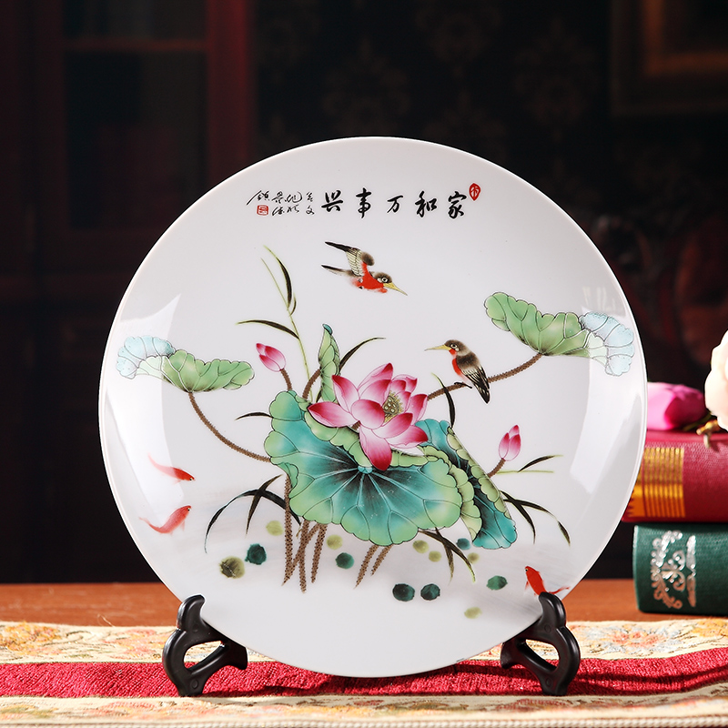 Jingdezhen ceramics wine decorations horse furnishing articles rich ancient frame plate decoration office sitting room arts and crafts