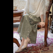 Xiaogong) autumn dew white)spring and summer new wild retro cotton and linen printing straight tube thin split skirt BQ37