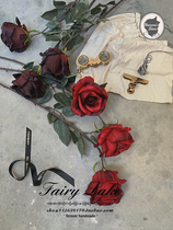 Retro Oil Painting Method Style Nordic Ins Wind Emulation Green Sucking Blood Dark Red Rose Web Red Shop Bridal Hand Held