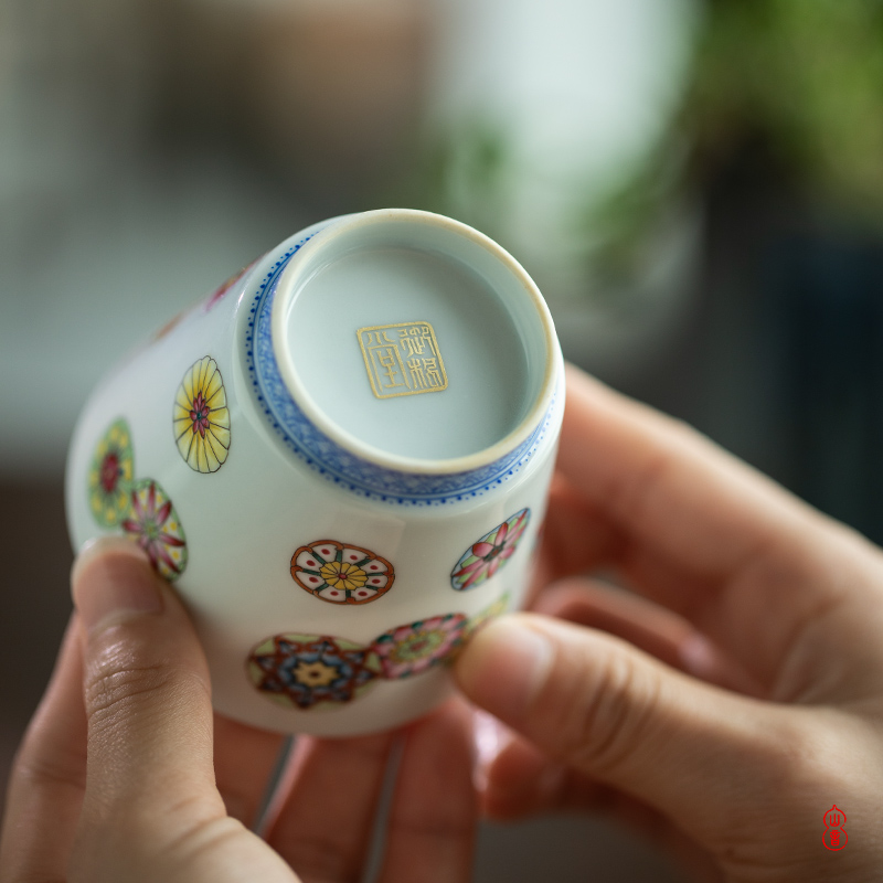 Royal maple hall ball flower straight koubei jingdezhen checking ceramic cups masters cup kung fu tea set sample tea cup