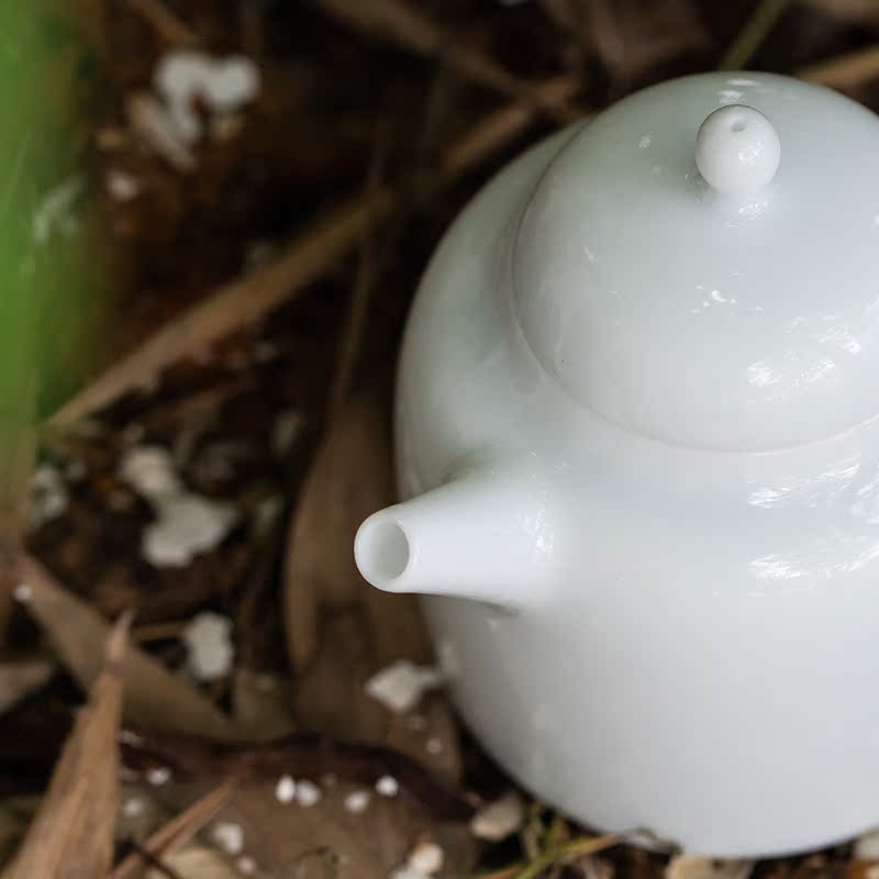 All hand white jade CiHu mud ball hole of jingdezhen porcelain teapot kung fu tea pot