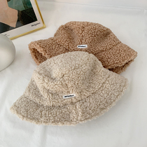 Hat female winter Korean lamb plush basin hat Japanese cute wool plush fisherman hat autumn and winter Net red wild tide