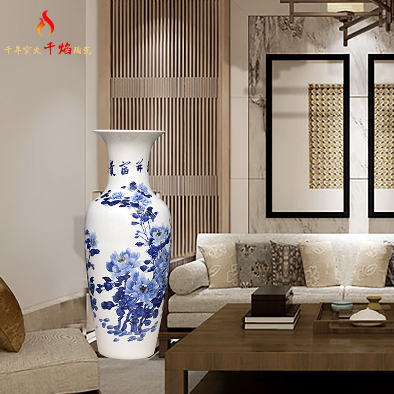 Jingdezhen ceramic pure hand draw large vase sitting room feng shui furnishing articles blooming flowers, flower arranging hotel arts and crafts