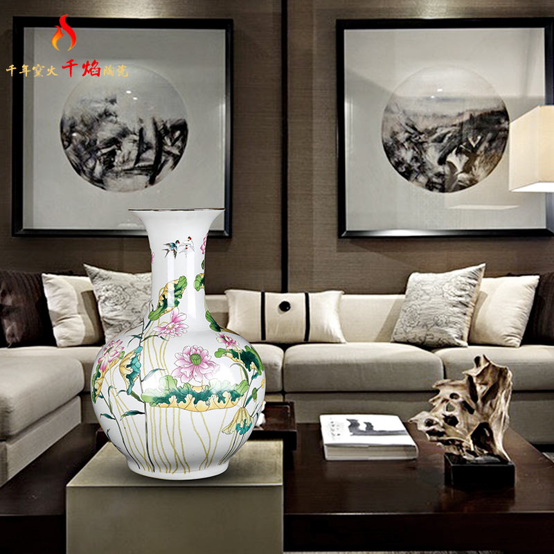 Jingdezhen ceramics hand - made lotus flower vases, flower arrangement sitting room adornment rich ancient frame the study of Chinese style household furnishing articles