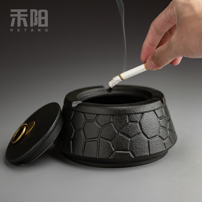 Send Yang black pottery ashtray with cover Chinese style household living room office large wind restoring ancient ways ashtray creative tea table