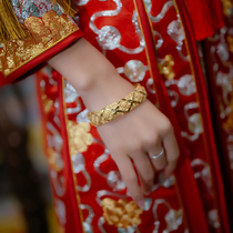 Wedding Gold Bracelet Emulation 24K Gold Plated Color Ancient Dress Charm Bracelet Chinese Retro Out Attic Photo Sand Gold Accessories