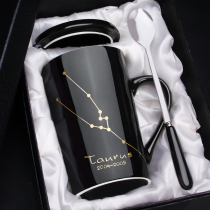 Creative personality ceramic mug with lid spoon gift box cup Couple drinking cup Household coffee cup Mens and womens tea cup