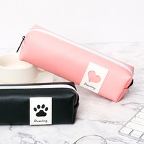 Class 9 cute cartoon boys and girls small fresh pencil bag Junior high school students Korean style large capacity pencil box College students High school students creative stationery bag Primary school students simple stationery box